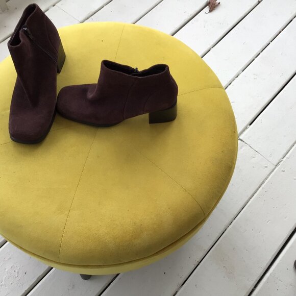 White Mountain Women's Ankle Boots Side Zip Block Heel Size 7 - Picture 3 of 5